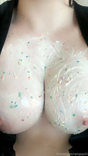 Queenns122 OnlyFans Leaked Free Thumbnail Picture - #QvGdAjA8C9