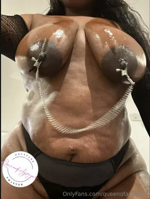 Queenofayzeyah OnlyFans Leaked Free Thumbnail Picture - #09ESr2R71N