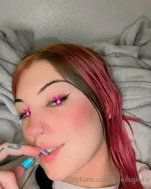 Queenskylie OnlyFans Leaked Free Thumbnail Picture - #QlbCdKID8P