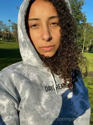 Queensotrill OnlyFans Leaked Free Thumbnail Picture - #mRO04u64Nm