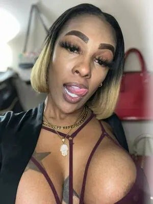 Queenstarcandy OnlyFans Leaked Free Thumbnail Picture - #pdO9ZfZRW2