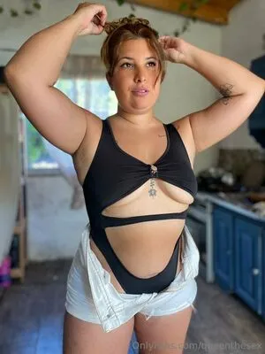 Queenthesex OnlyFans Leaked Free Thumbnail Picture - #fzKptCmnsb