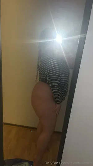 Queentuhmis OnlyFans Leaked Free Thumbnail Picture - #1X42dngWS2