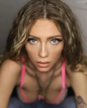 Queenv8 8 OnlyFans Leaked Free Thumbnail Picture - #C6HKgH4Ju3
