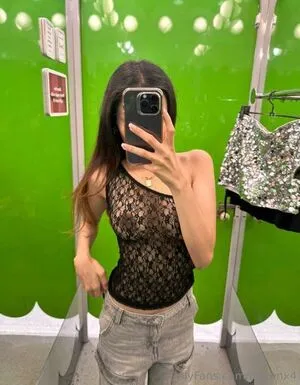 Queenx4 OnlyFans Leaked Free Thumbnail Picture - #7lLdzZ79Dk