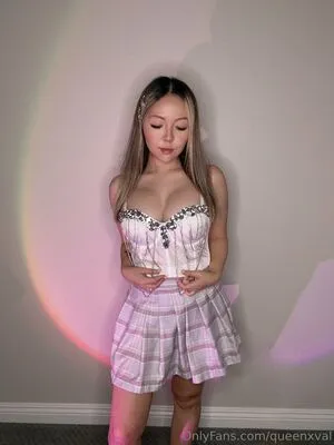Queenxval OnlyFans Leaked Free Thumbnail Picture - #UglSgyVzs1