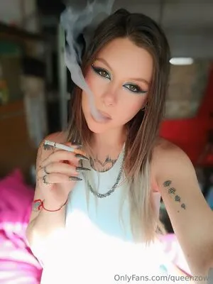 Queenzowi OnlyFans Leaked Free Thumbnail Picture - #t6Qle07Vlk