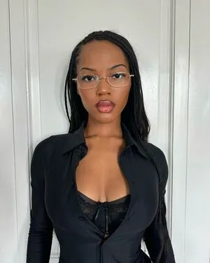Quenlin Blackwell OnlyFans Leaked Free Thumbnail Picture - #iIkY2vBd0L