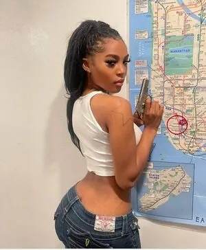Quenlin Blackwell OnlyFans Leaked Free Thumbnail Picture - #pb1xV6RjVO