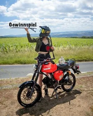 Quietschiie OnlyFans Leaked Free Thumbnail Picture - #OhwhYtzvub