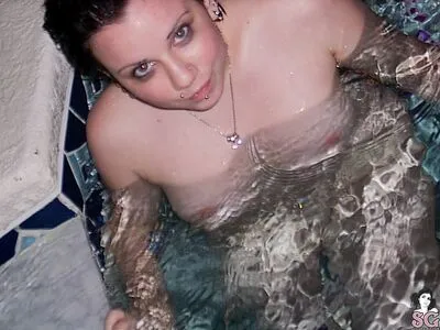 Quinne OnlyFans Leaked Free Thumbnail Picture - #DrToJCz0NF