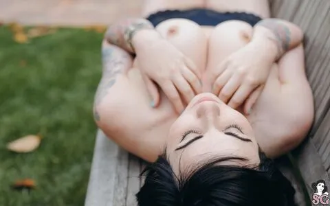 Quinne OnlyFans Leaked Free Thumbnail Picture - #TijzGhYd8G