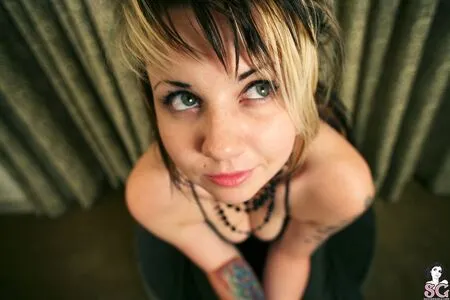 Quinne OnlyFans Leaked Free Thumbnail Picture - #a3oLuGOKRA