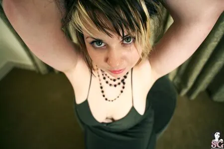 Quinne OnlyFans Leaked Free Thumbnail Picture - #gC13WTk5yy