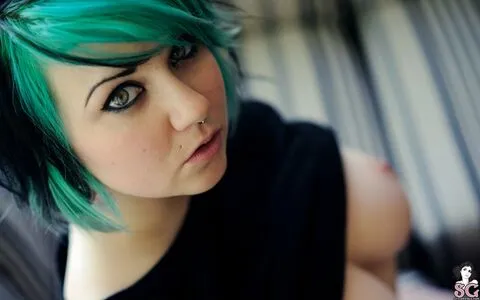 Quinne OnlyFans Leaked Free Thumbnail Picture - #s02OEV9QZ5