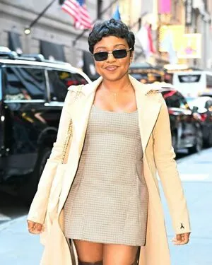 Quinta Brunson OnlyFans Leaked Free Thumbnail Picture - #CrTyNnNcIz