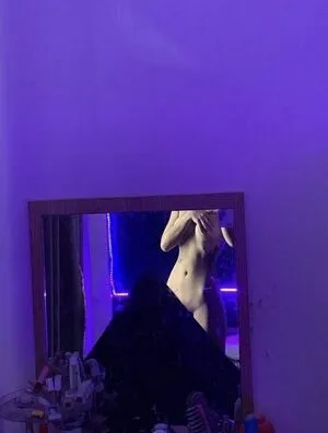 Quitmell OnlyFans Leaked Free Thumbnail Picture - #7weH5Dlsur