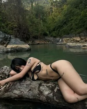 Quitmell OnlyFans Leaked Free Thumbnail Picture - #q6OxTzZ5rm