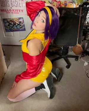 Qweeneevee OnlyFans Leaked Free Thumbnail Picture - #I8mcZ31h8Q