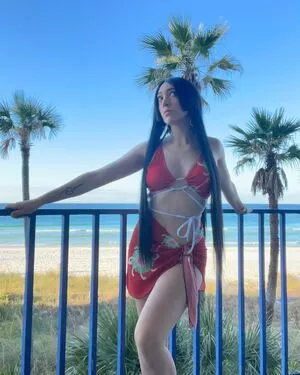 Qweeneevee OnlyFans Leaked Free Thumbnail Picture - #LQCXa5jxY7