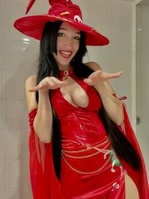 Qweeneevee OnlyFans Leaked Free Thumbnail Picture - #n6qeynnM2G