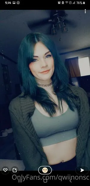 Qwiinbae OnlyFans Leaked Free Thumbnail Picture - #17GxNyP4E6
