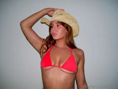 R Elaine OnlyFans Leaked Free Thumbnail Picture - #U79W6FwPtf