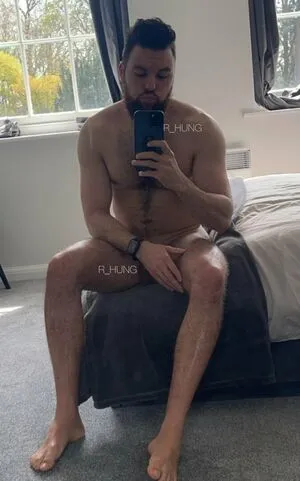 R Hungfree OnlyFans Leaked Free Thumbnail Picture - #4BaELR1ie1