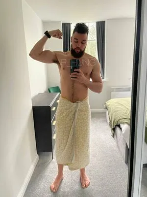 R Hungfree OnlyFans Leaked Free Thumbnail Picture - #UAORlRHzj7