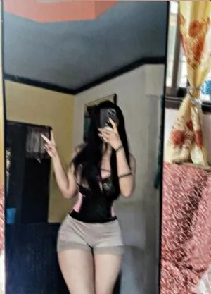 R1 021 OnlyFans Leaked Free Thumbnail Picture - #TNhCZsR8KR