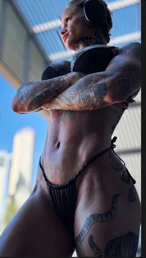 R33 OnlyFans Leaked Free Thumbnail Picture - #NrORYKxTwS