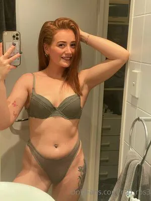 R3d Ros3 OnlyFans Leaked Free Thumbnail Picture - #1q9g8pAUHJ