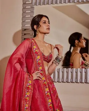 Raashii Khanna OnlyFans Leaked Free Thumbnail Picture - #avGk8QL7Mu