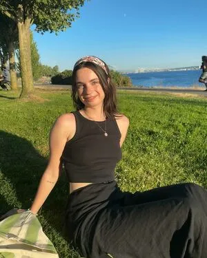 Rachael Zeiger OnlyFans Leaked Free Thumbnail Picture - #clx3Ytickc