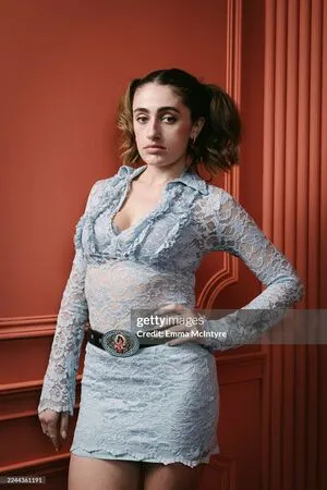 Rachel Anne Sennott OnlyFans Leaked Free Thumbnail Picture - #4DMWEE3cfe