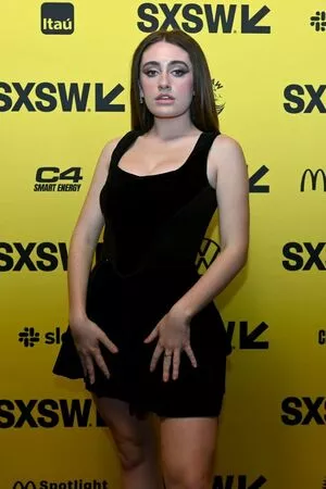 Rachel Anne Sennott OnlyFans Leaked Free Thumbnail Picture - #64PVozD5hD