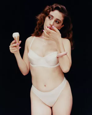 Rachel Anne Sennott OnlyFans Leaked Free Thumbnail Picture - #76Xj4fEDoW