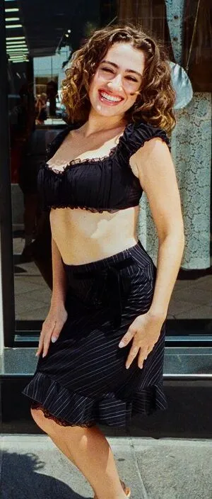 Rachel Anne Sennott OnlyFans Leaked Free Thumbnail Picture - #7n9IfyKjqd