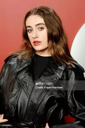 Rachel Anne Sennott OnlyFans Leaked Free Thumbnail Picture - #8JCVap70u3