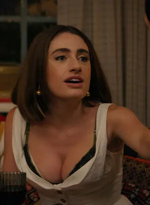 Rachel Anne Sennott OnlyFans Leaked Free Thumbnail Picture - #ANaqx9esCH