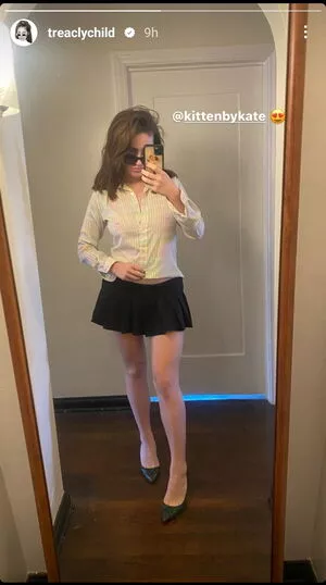 Rachel Anne Sennott OnlyFans Leaked Free Thumbnail Picture - #AzdjuX5i1G