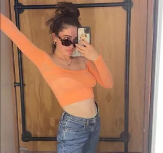 Rachel Anne Sennott OnlyFans Leaked Free Thumbnail Picture - #B6SSEqPFop