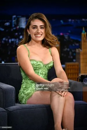 Rachel Anne Sennott OnlyFans Leaked Free Thumbnail Picture - #C3n4DsX6ql