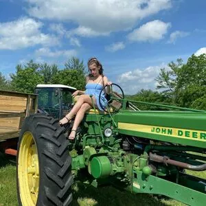 Rachel Anne Sennott OnlyFans Leaked Free Thumbnail Picture - #EmJGw8Imre