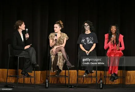 Rachel Anne Sennott OnlyFans Leaked Free Thumbnail Picture - #HsXuMIkvkk