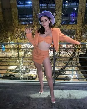 Rachel Anne Sennott OnlyFans Leaked Free Thumbnail Picture - #L4l4KLkiWj