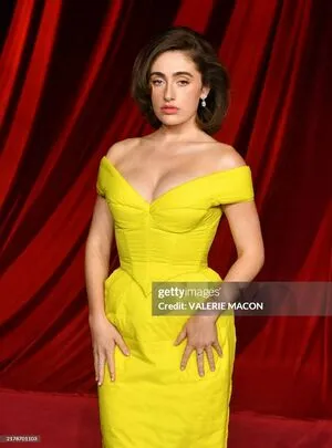 Rachel Anne Sennott OnlyFans Leaked Free Thumbnail Picture - #MPrnzkq8m2