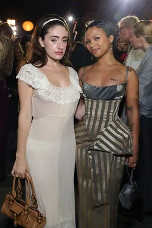 Rachel Anne Sennott OnlyFans Leaked Free Thumbnail Picture - #MTIin6IOy3