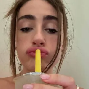 Rachel Anne Sennott OnlyFans Leaked Free Thumbnail Picture - #PkYJ7pUv3c