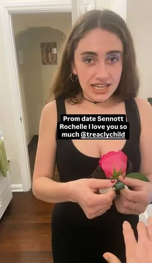 Rachel Anne Sennott OnlyFans Leaked Free Thumbnail Picture - #QpK9UnRQ0A